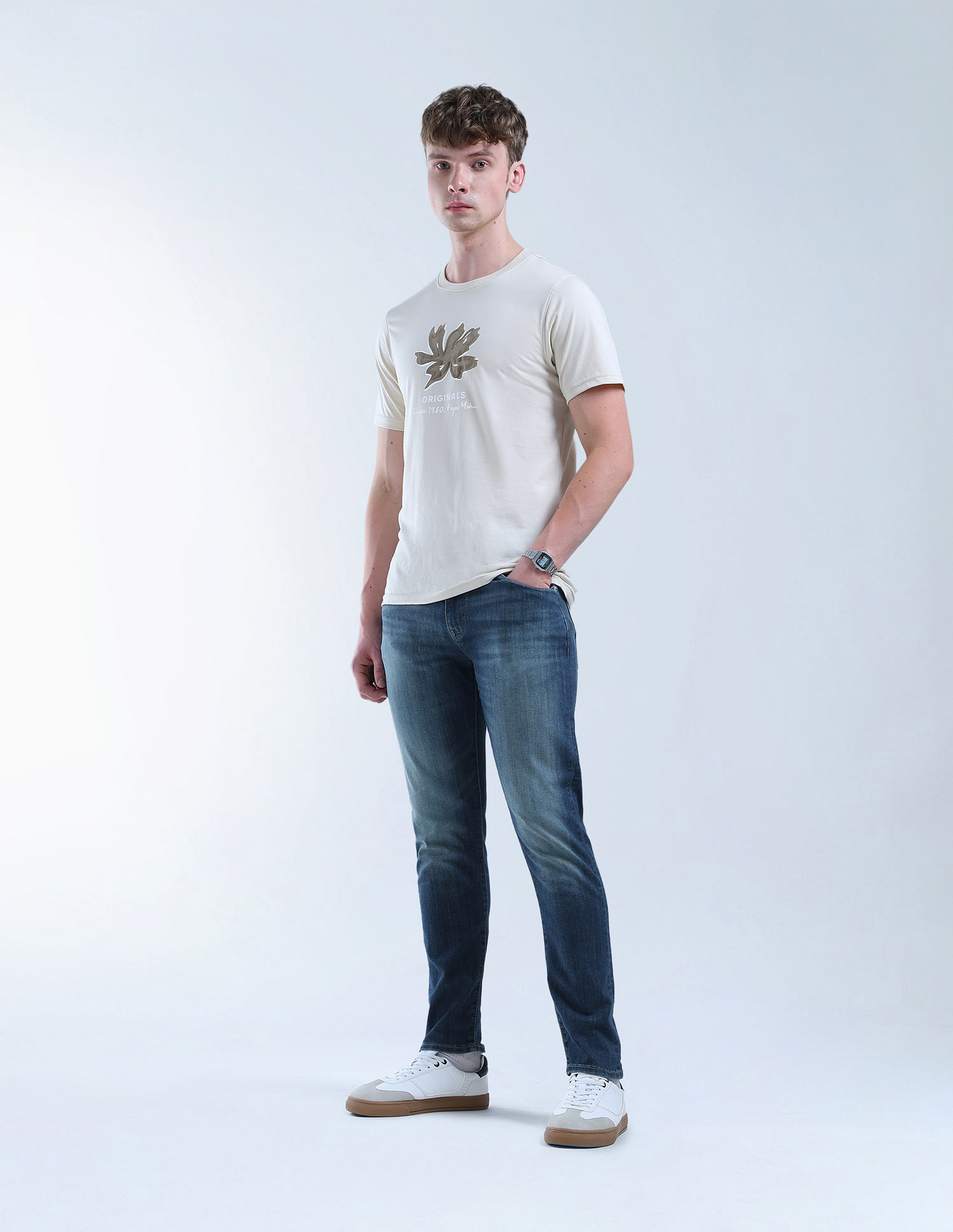 Flying Machine Slash Slim Tapered Fit F-Lite Jeans