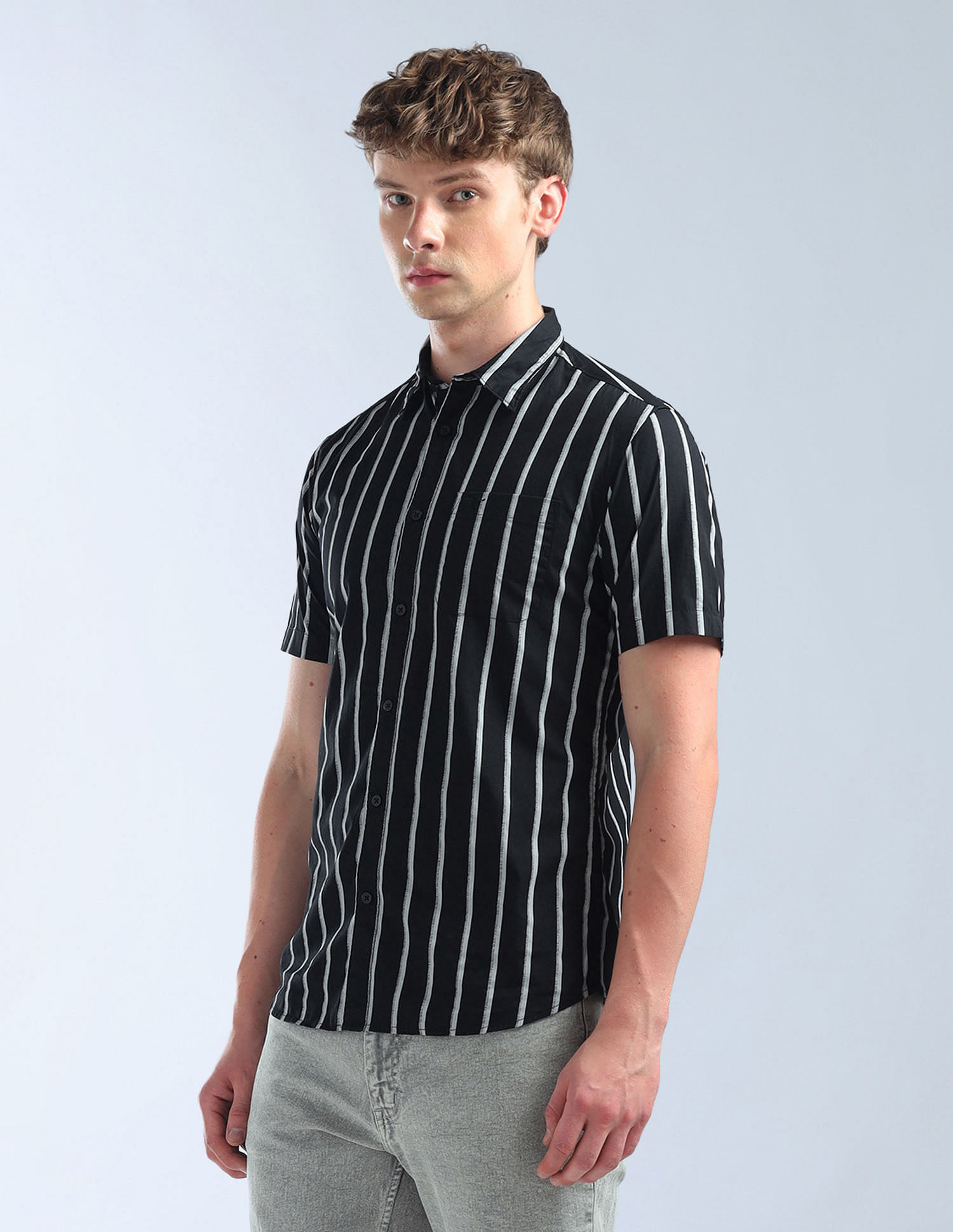 Flying Machine Vertical Striped Slim Fit Shirt