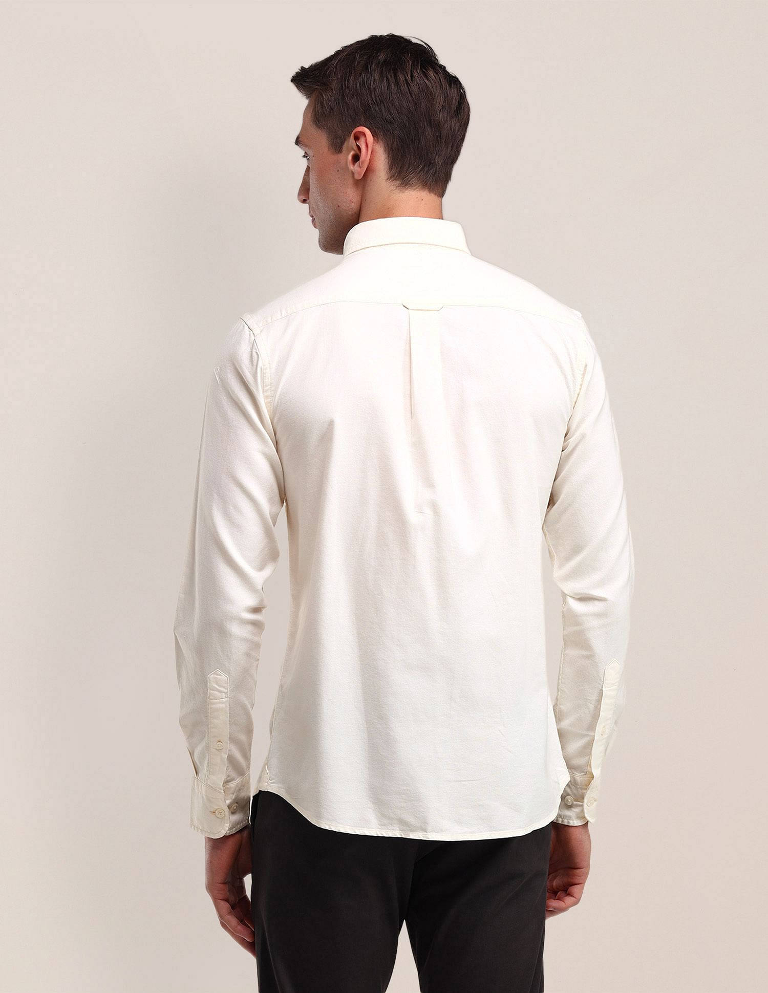 U.S. Polo Assn. Tailored Fit Solid Shirt
