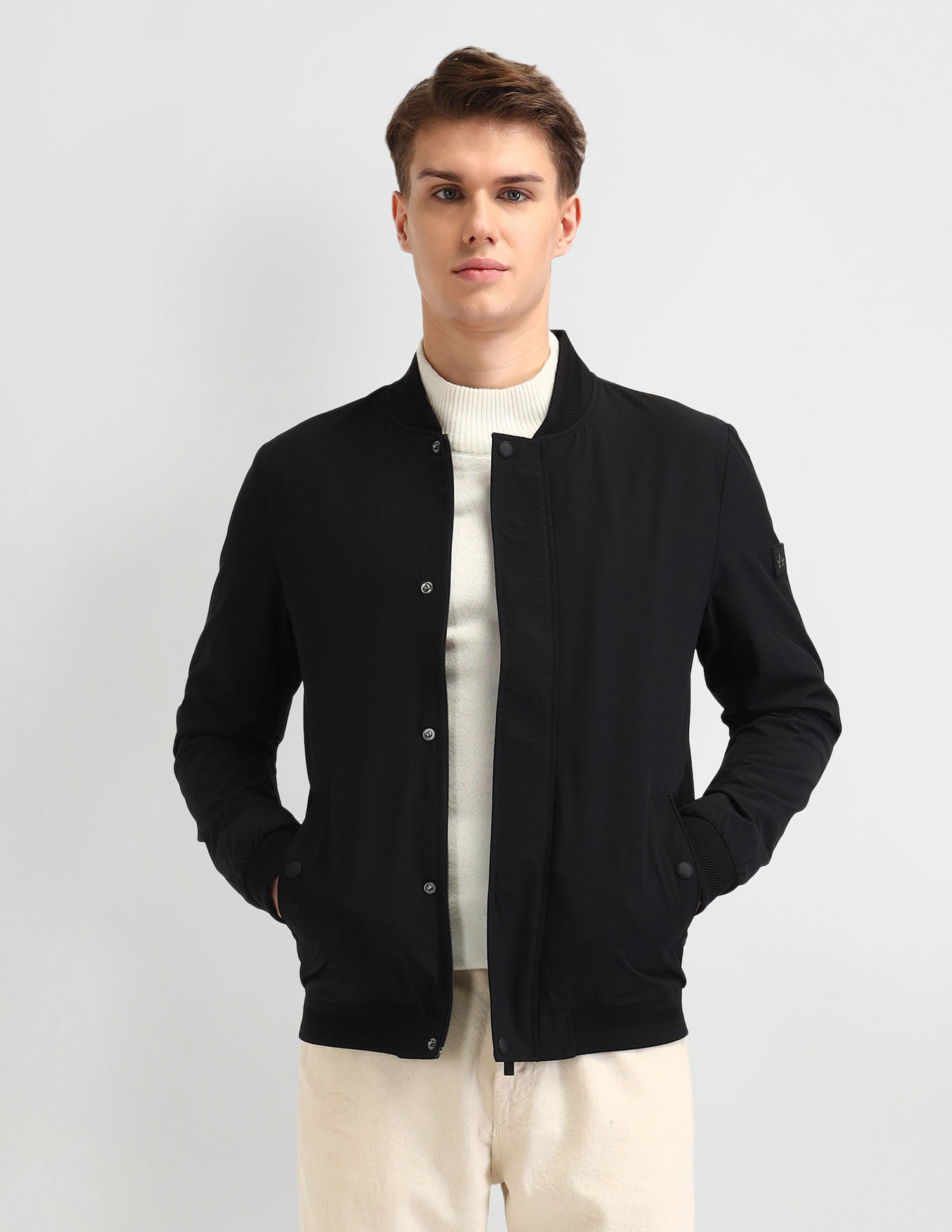 Arrow Solid Regular fit Wind Cheater
