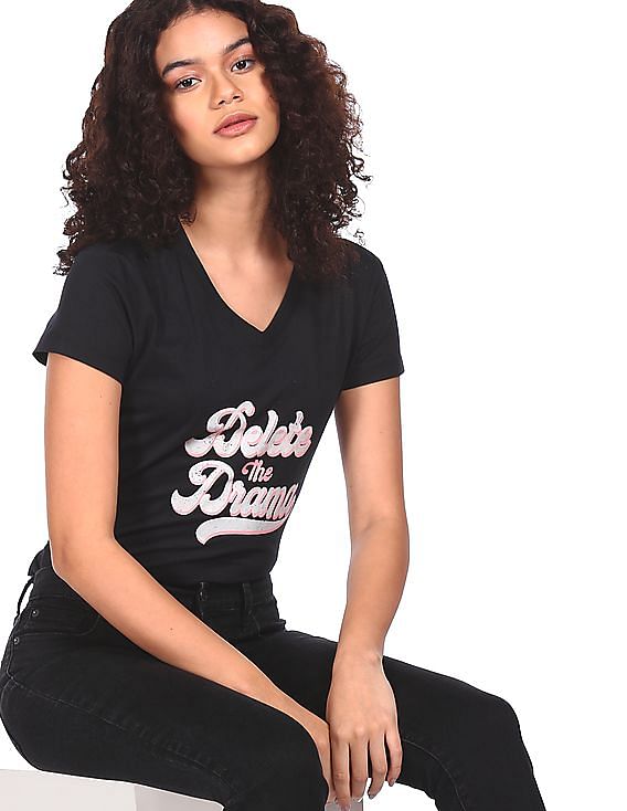 women's v neck printed t shirts