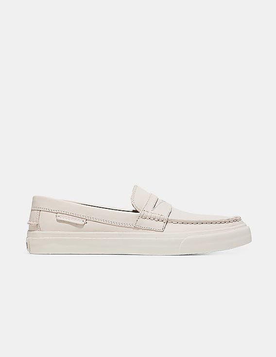 Buy Cole Haan Men Off White Pinch Weekender Loafers - NNNOW.com