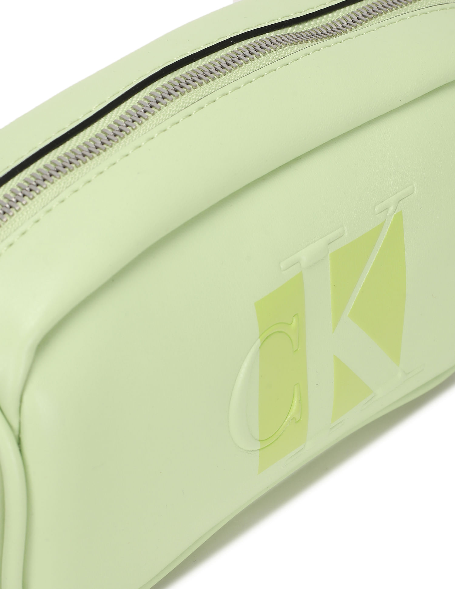 Calvin Klein - Sculpted Camera Bag In Mint