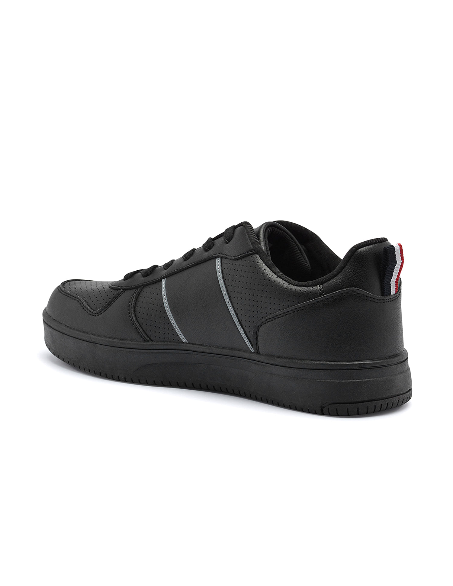 Buy Alexander McQueen Oversized Sneaker 'White Black Perforated Heel' -  735769 WICYP 9089 | GOAT
