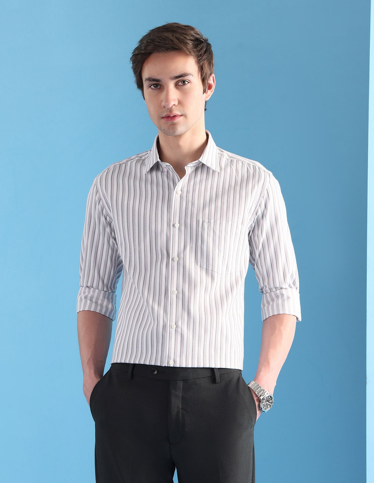 Arrow Vertical Striped Manhattan Slim Fit Velocity Shirt