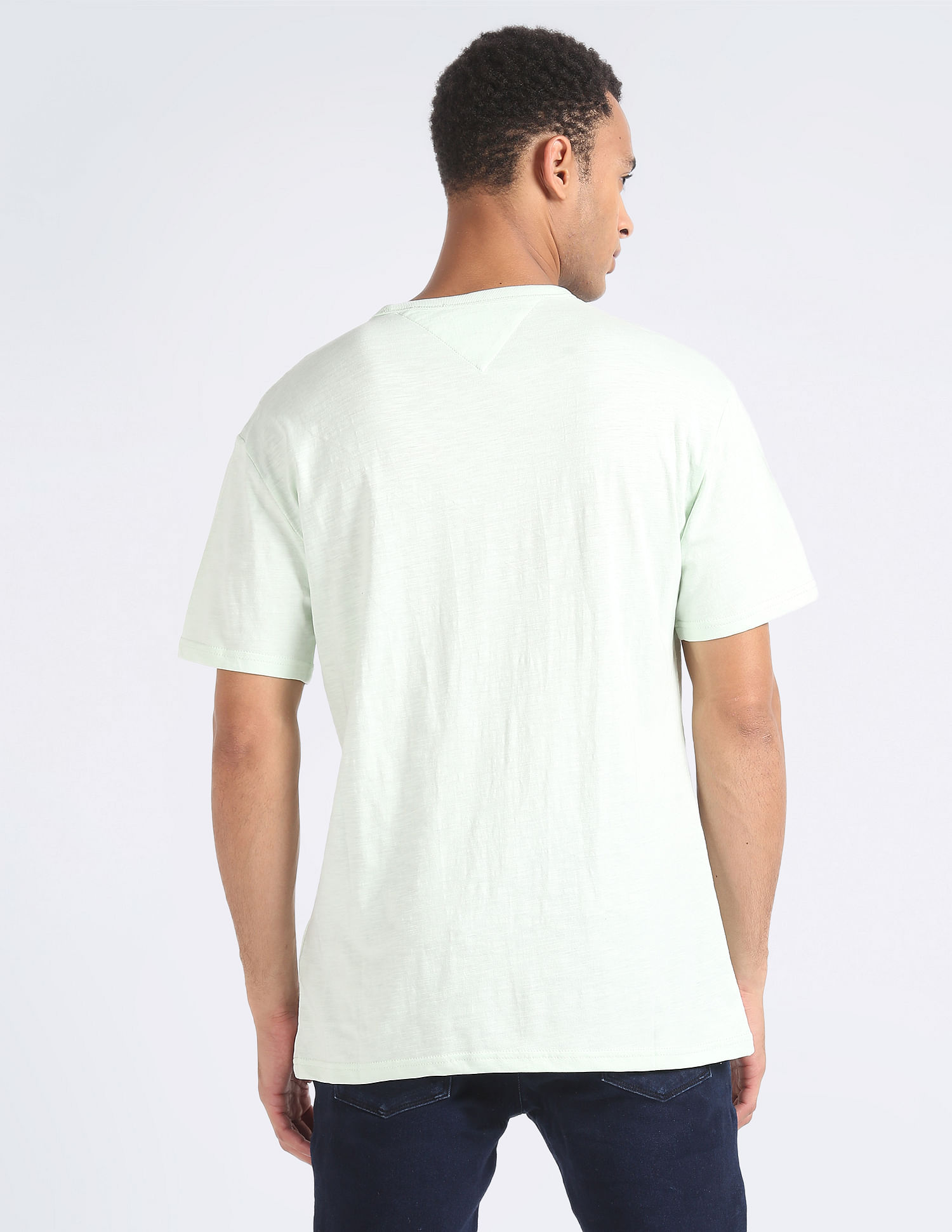 Tommy Hilfiger Transitional Cotton Pocket Badge T-Shirt