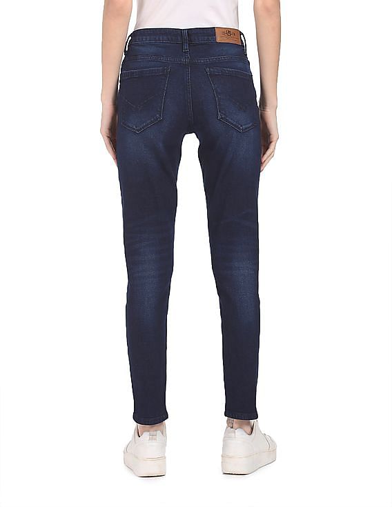 U.S. Polo Assn. Women Wash Mid Rise Jeans