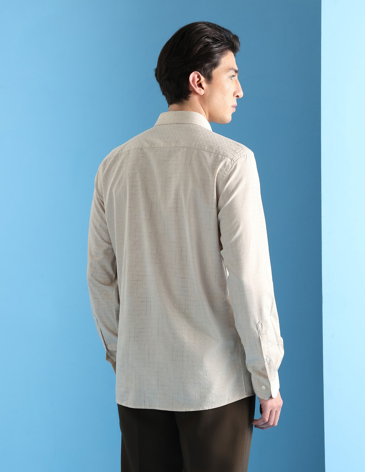 Arrow Liberty Classic Fit Dobby Velocity Shirt