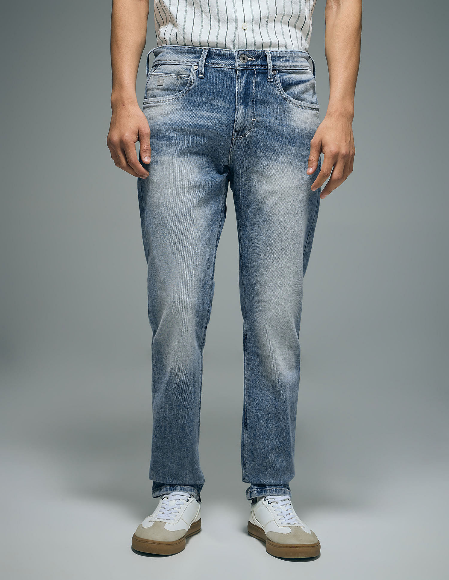Flying Machine Slash Slim Tapered Fit Stone Washed Jeans