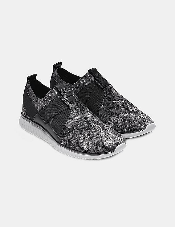 Cole haan grand motion slip on online