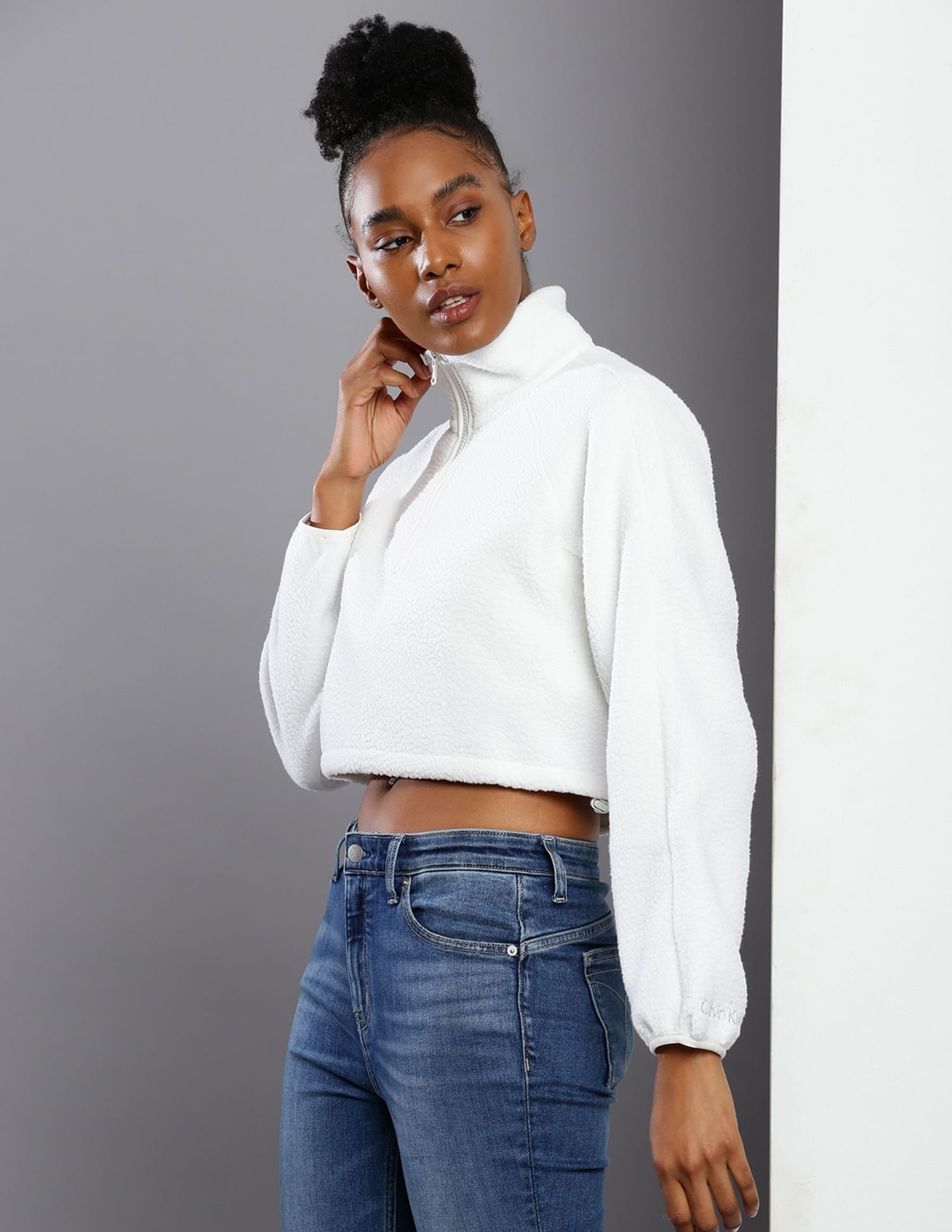 Buy Calvin Klein Textured Cropped Sweatshirt NNNOW