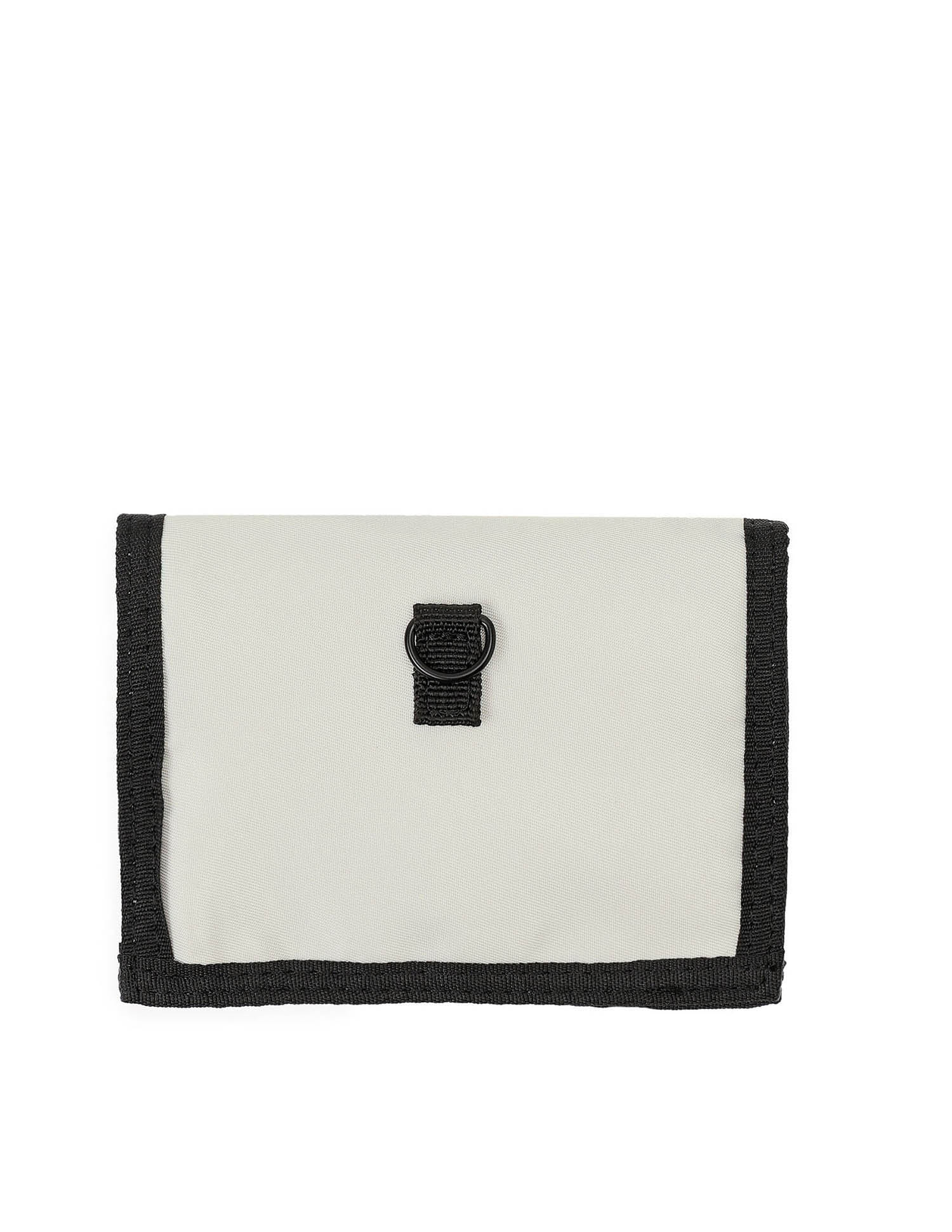 Hii!!です！ Buy Flying Machine Solid Bi-Fold Wallet - NNNOW.com