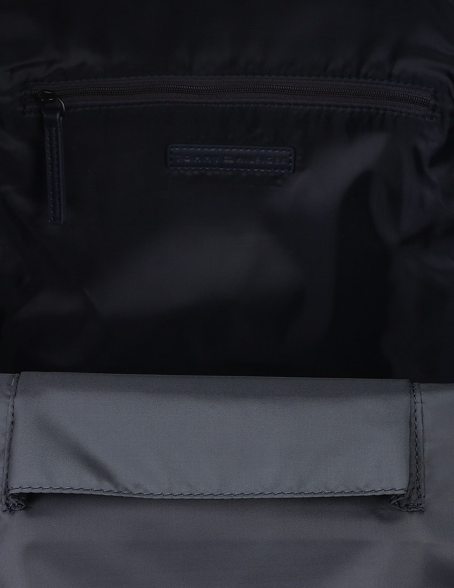 Tommy Hilfiger Solid Black Nylon Backpack