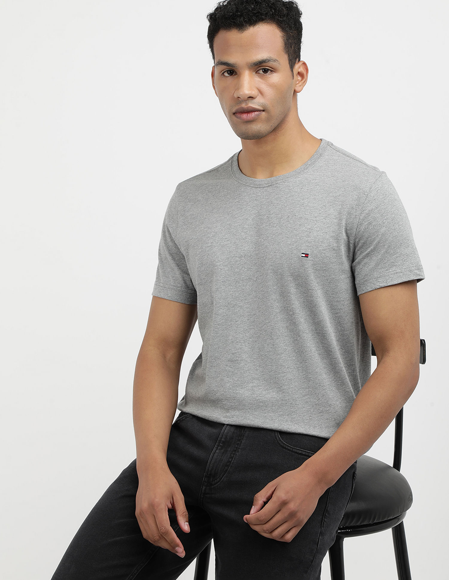 Tommy Hilfiger Slim Fit Essential Cotton T-Shirt