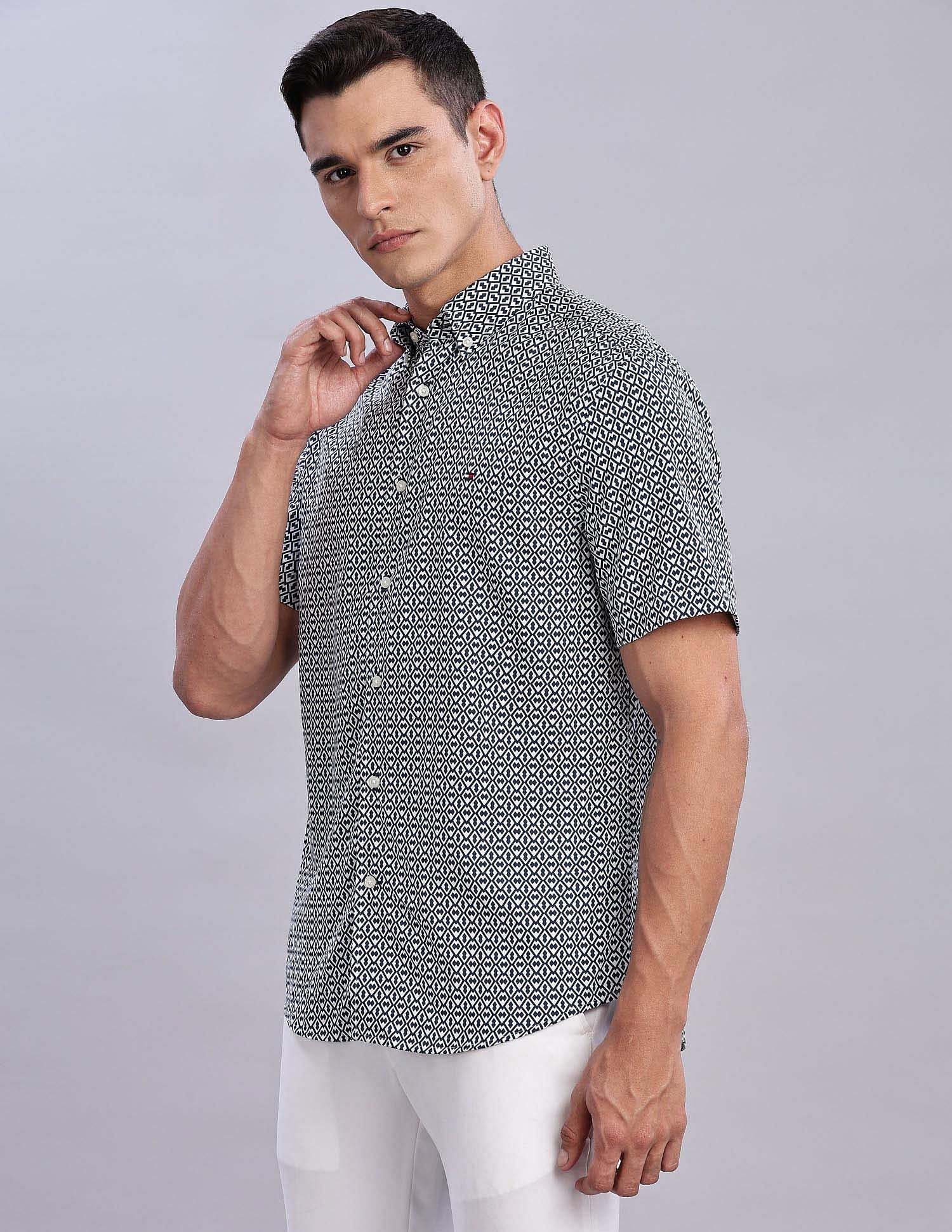 Tommy Hilfiger Mens Navy Geometric Shirt