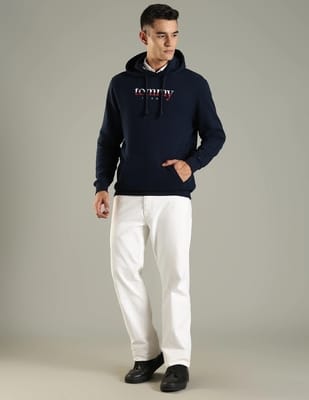 Buy Tommy Hilfiger Logo Regular Fit Cotton Sweatshirt - NNNOW.com