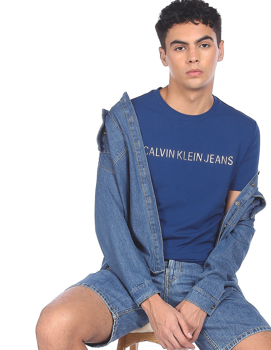 Buy Calvin Klein Men Blue Crew Neck Brand Print T-Shirt - NNNOW.com