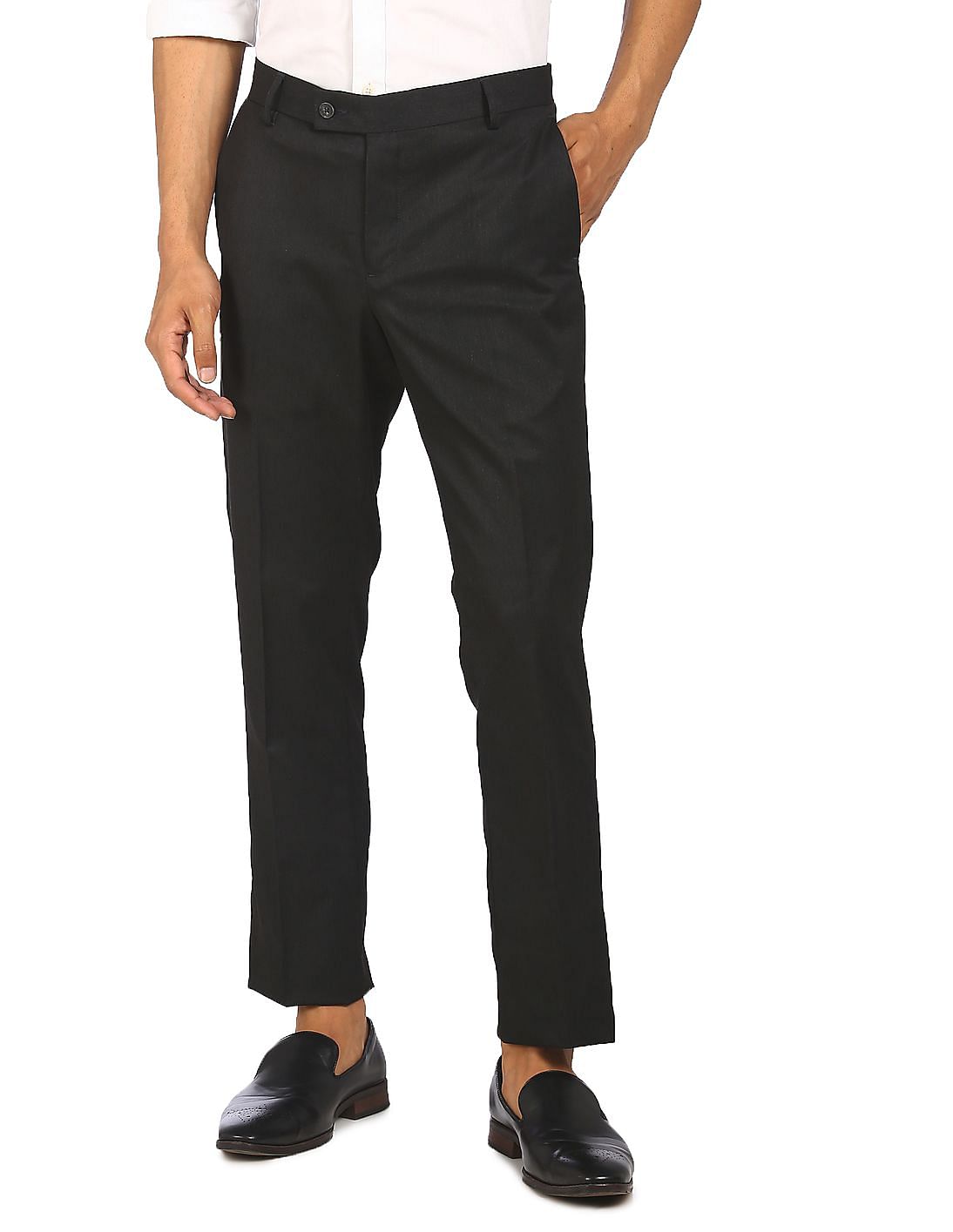 mid rise trousers