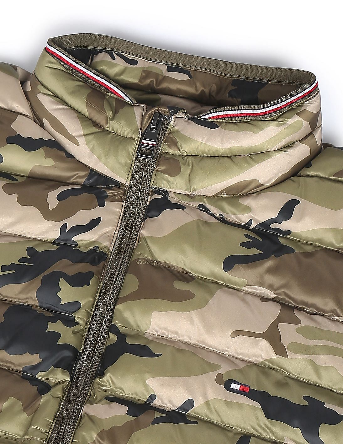 Tommy jeans clearance camo jacket