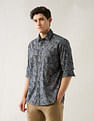 Arrow Sport Tropical Printed Printed Tailored Fit Shirt