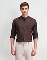 Arrow Manhattan Slim Fit Textured Shirt