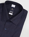 Arrow Manhattan Slim Fit Dobby Formal Shirt