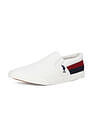 U.S. Polo Assn. Men Carlin 4.0 Colourblocked Sneakers